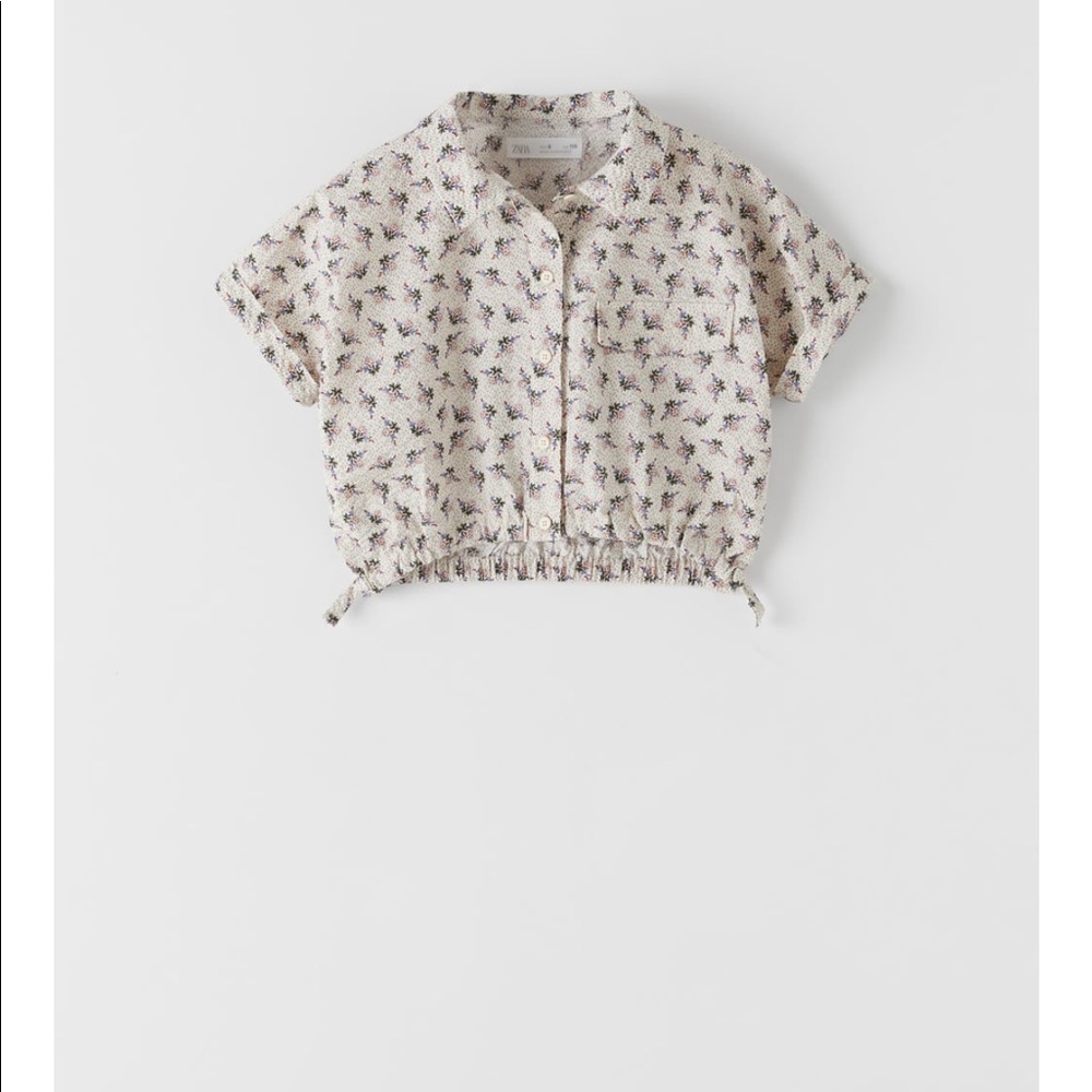 ✨SALE✨Zara floral seersucker shirt ✨SALE✨